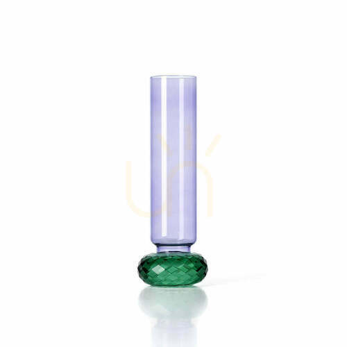 Check Violet Quartz Vase 19.2 cm