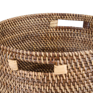 The Laundrilla Rattan Laundry Basket with Lid, Ø40 x 52 cm, Natural Brown small 4