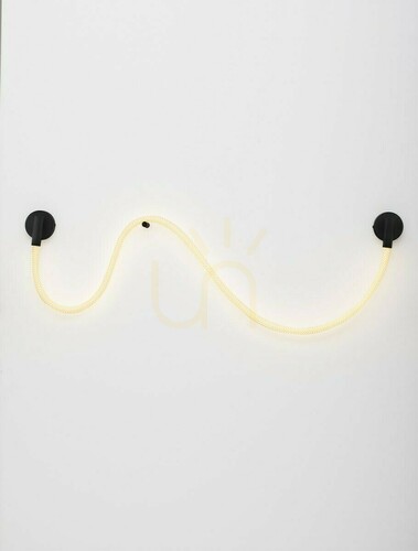 Check CURA wall lamp by Luces Exclusivas LE44259