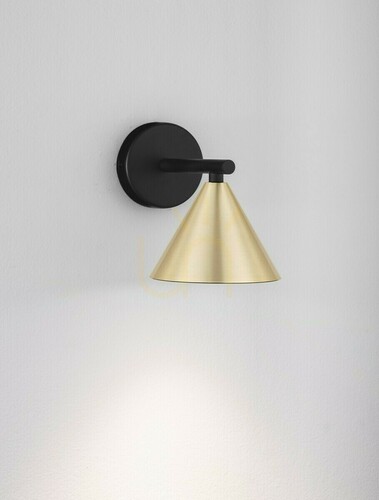Check SALVADO wall lamp by Luces Exclusivas LE45596