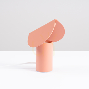 BISCUIT peach LED desk lamp 3000K small 1