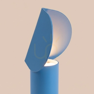 BISCUIT blue LED desk lamp 3000K small 4