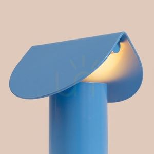 BISCUIT blue LED desk lamp 3000K small 5