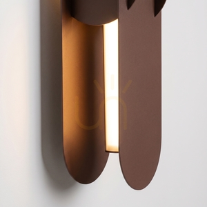 CHAIN 91 brown LED wall lamp 3000K small 3