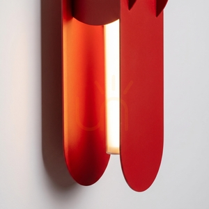 CHAIN 91 red LED wall lamp 3000K small 3