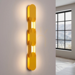 CHAIN 91 yellow LED wall lamp 3000K small 2