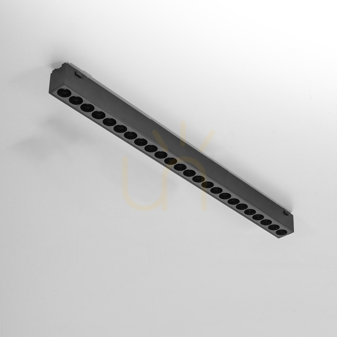 GFA1531 Black Gea Luce Track Light