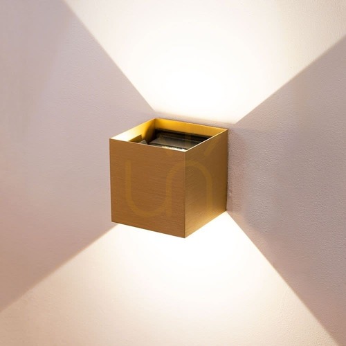 Check s.luce Ixa LED Wall Light Gold 10 cm Square Metal IP44 3000K 460 lm