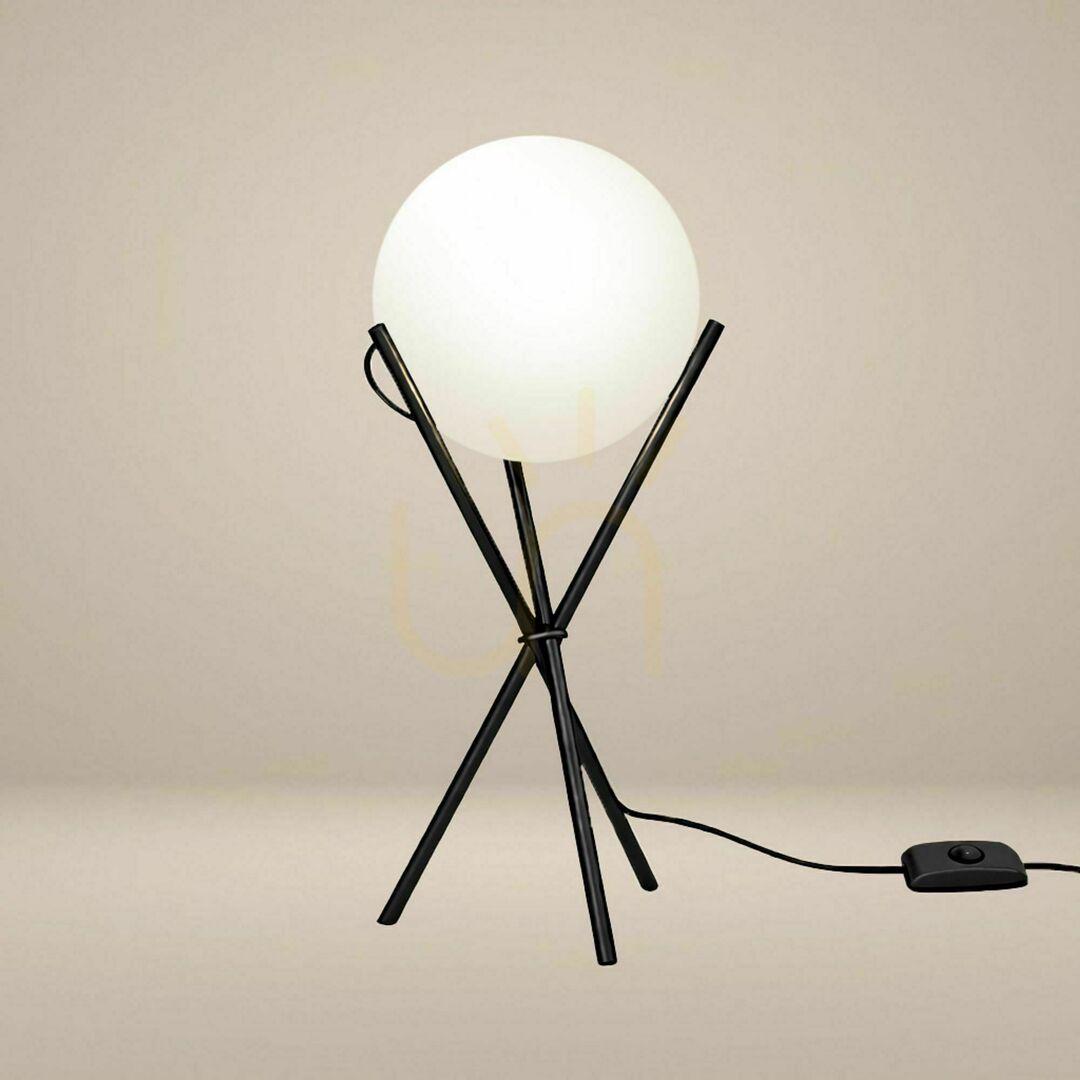 Display s.luce Orb black glass table lamp 20 cm, 3-legged, modern s.luce Orb black glass table lamp 20 cm, 3-legged, modern