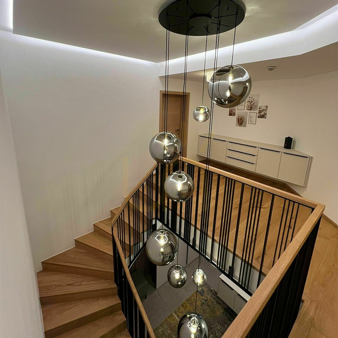 Display s.luce Orb Smoky Glass 8-Light Modular Chandelier s.luce Orb Smoky Glass 8-Light Modular Chandelier