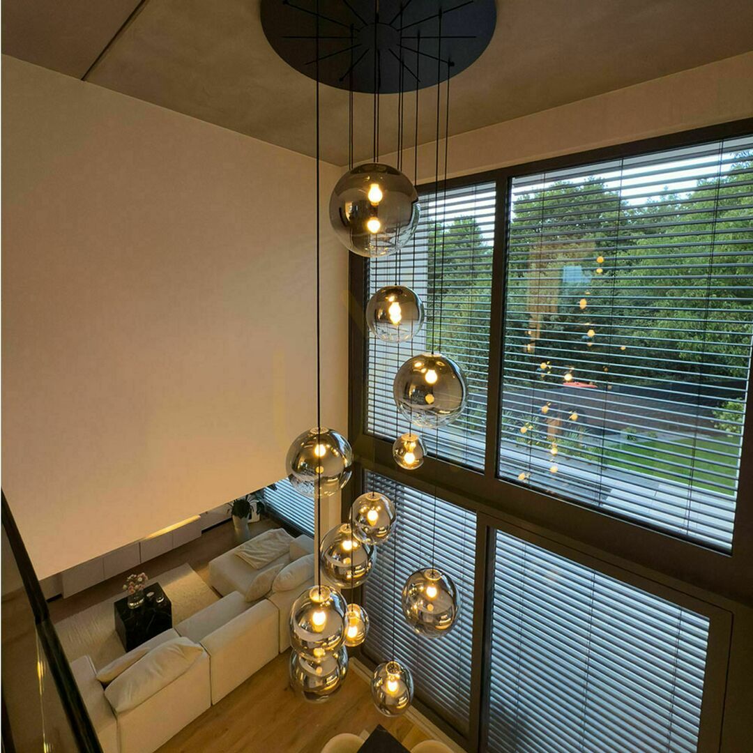 s.luce Orb 12-light glass chandelier white modern round