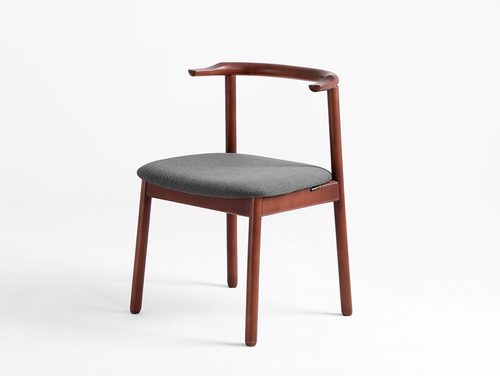 Check CustomForm KUBRIK upholstered chair – carbon RICH ET95, walnut-coloured beech