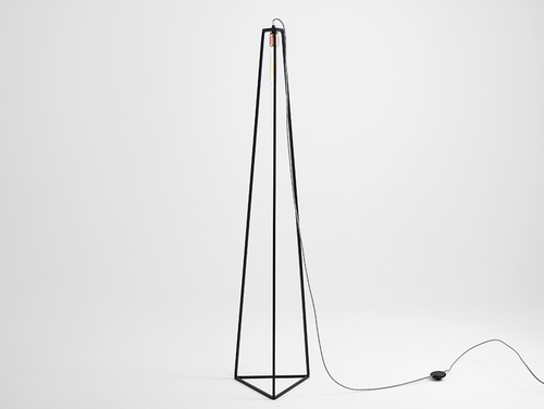 Check CustomForm TRIMETRIC FLOOR floor lamp black RAL 9005 E27 150 cm