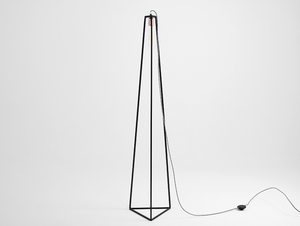 CustomForm TRIMETRIC FLOOR floor lamp black RAL 9005 E27 150 cm small 3