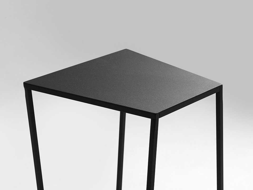 Show ZAK METAL 30 table ZAK METAL 30 table