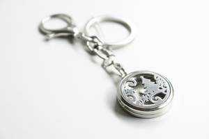 Pendant with an oil diffuser - Christmas tree motif small 2