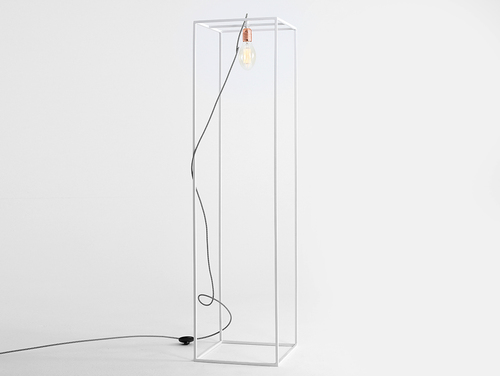Check METRIC FLOOR S floor lamp