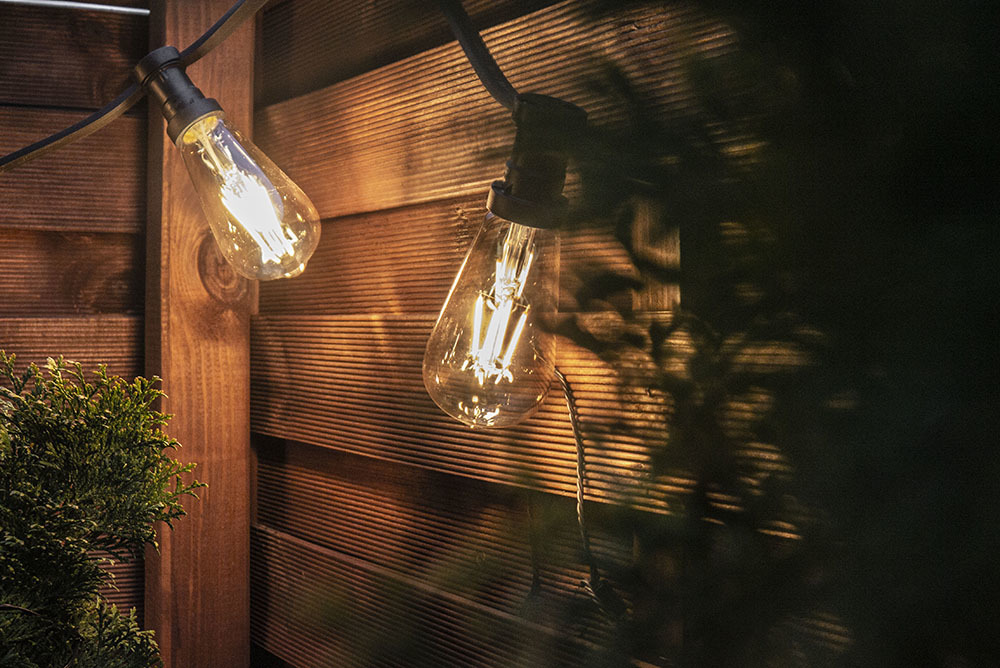 View Decorative warm LED filament bulb Vintage Amber 2000K 320lm 4W Decorative warm LED filament bulb Vintage Amber 2000K 320lm 4W