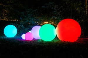 Luna Ball White Garden Ball Set, 30/40/50 cm, LED E27, LBS304050 small 13